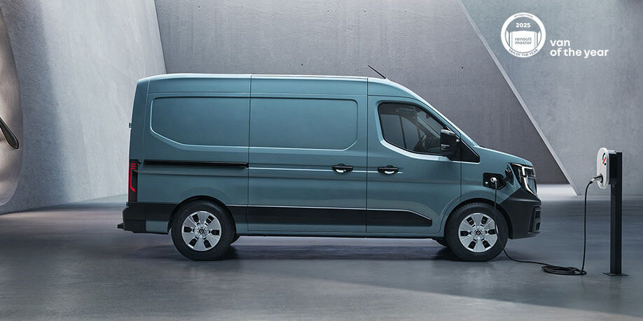 renault-master-xdd-ph1-beautyshot-ivoty-winner-en-desktop_ig_w1500_h903